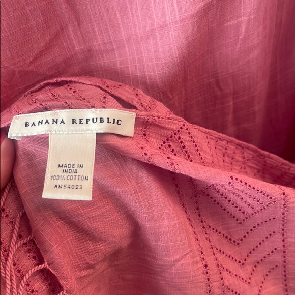 NWOT Pink Fringe Scarf - Picture 4 of 5